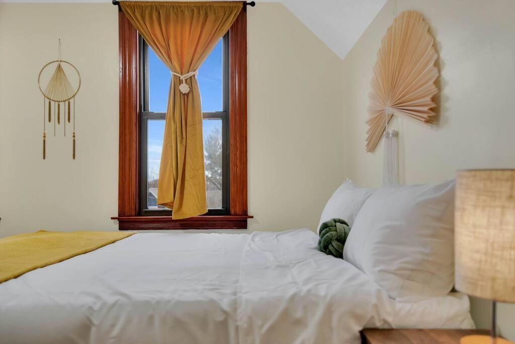 Golden Gem In Heart Of East Rock Quiet 3Br Near Dt And Yale Lägenhet New Haven Exteriör bild