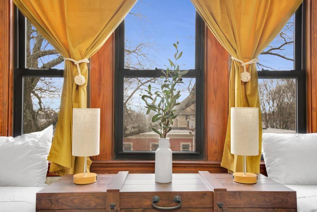 Golden Gem In Heart Of East Rock Quiet 3Br Near Dt And Yale Lägenhet New Haven Exteriör bild