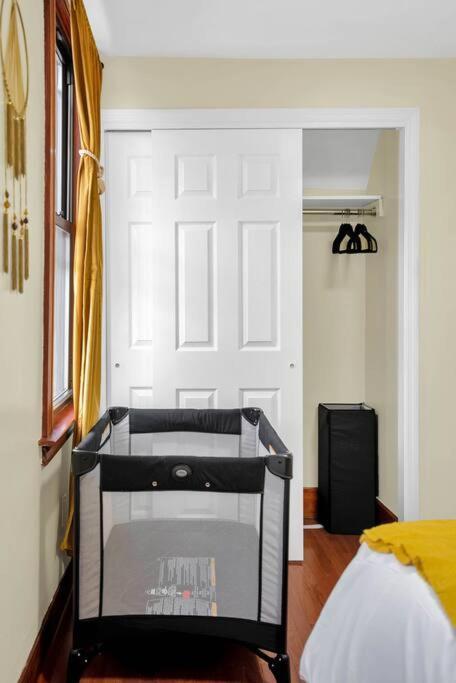Golden Gem In Heart Of East Rock Quiet 3Br Near Dt And Yale Lägenhet New Haven Exteriör bild